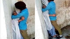 Exclusive Desi Panjabi couple's outdoor kissing session