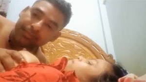 Bangladeshi village wife gives oral pleasure on camera