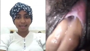Sri Lankan girl's hairy pussy gets fingered in hot video