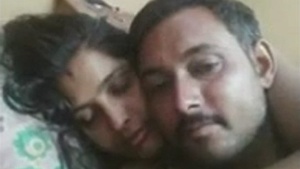 Bhabi and boyfriend from Bhopal in steamy video