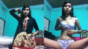 Cute Indian girl gives a blowjob and fingering