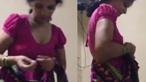 Aunty Tia's Saree Striping in Indian Mature Video
