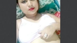 Bela and Sexy Boudi's steamy showcase for your pleasure