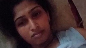 Tamil babe's intimate selfie for her partner