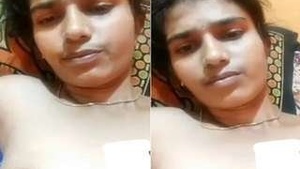 Indian girl flaunts her body in video call, revealing tits and pussy