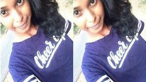 Sri Lankan girl indulges in solo play in exclusive video