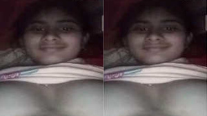 Amateur Indian girl bares her boobs and pussy on Facebook
