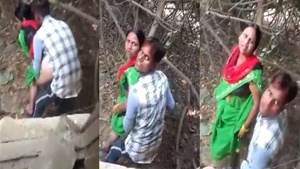 Desi couple has sex outdoors, captured in a hot voyeuristic video