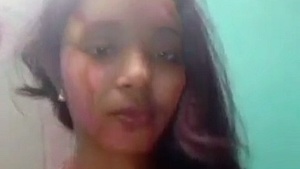 Indian babe goes nude after Holi festival in solo video