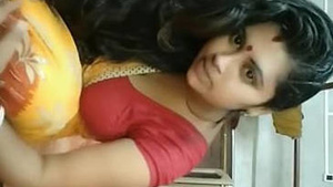 Desi bhabi's video chat: A steamy Indian encounter