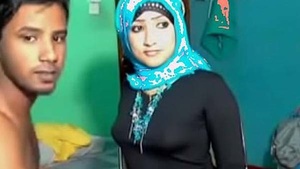 Muslim girl's free live webcam porn video