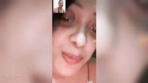 Bengali bhabi shows off her boobs and masturbates in Bangladeshi video