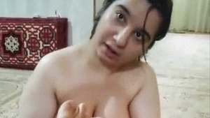 Pakistani aunt with foot fetish lover in hot video