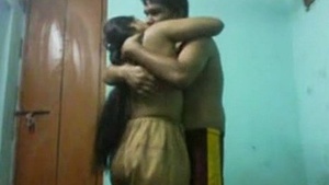 College sweethearts from Nagpur in steamy video