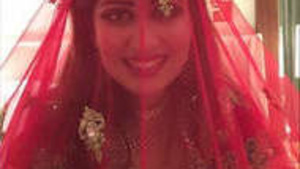 Fatma's gorgeous nude pics and videos from her wedding day