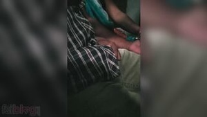 Horny Indian wife gets off on bus handjob