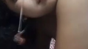 Bangali babe with big ass pleasures herself with fingers