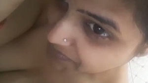 A solo performance featuring Indian ass and nude selfies