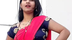 Shivani Thakur's Navel and Milky Skin in a Hot and Sexy Performance
