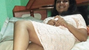 Famous Indian girl Priya's latest update: A must-see for fans of girls